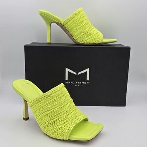 NIB Marc Fisher LTD Dako Square Toe Heeled Slip-on Dress Sandals—Light Green—9.5